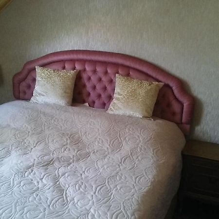 Siesta Club Apartman Harkány Buitenkant foto