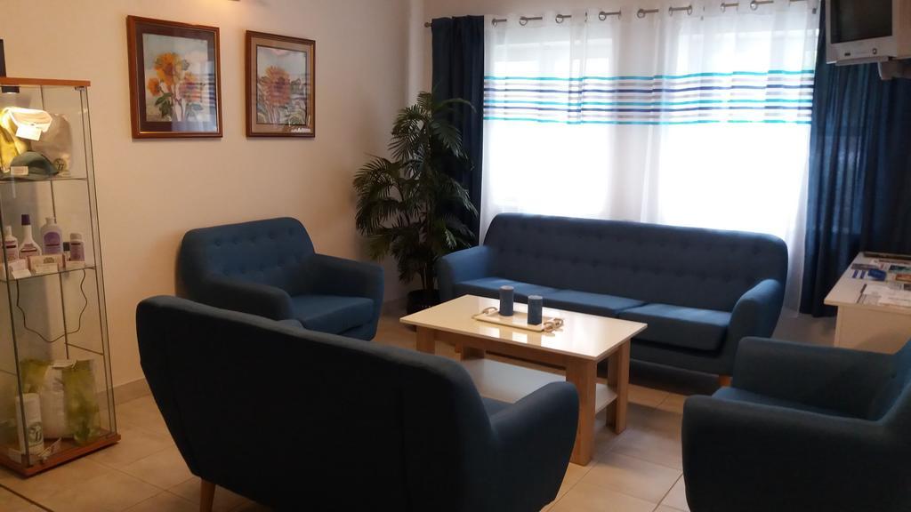 Siesta Club Apartman Harkány Buitenkant foto