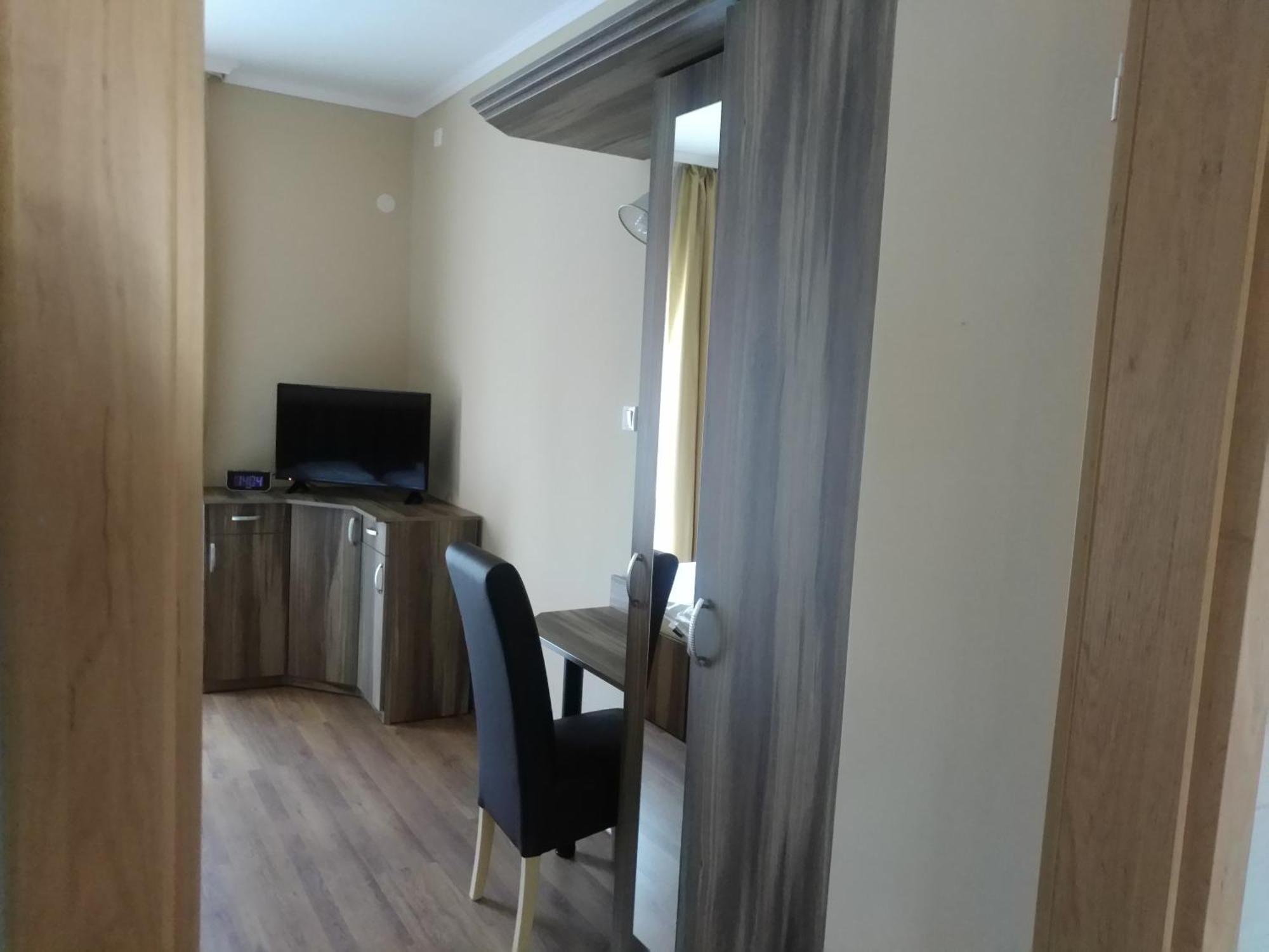 Siesta Club Apartman Harkány Buitenkant foto